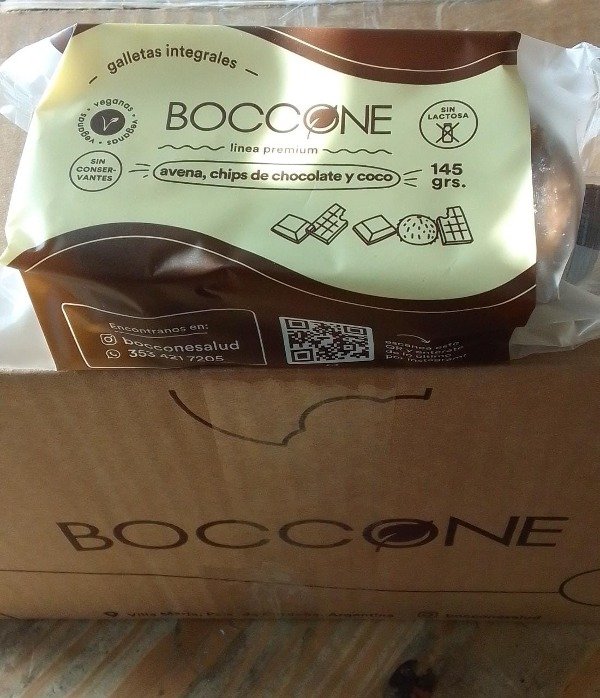 CAJA CERRADA x 45 uni Galletitas Integrales CHOCOLATE y COCO x 145grs BOCCONE